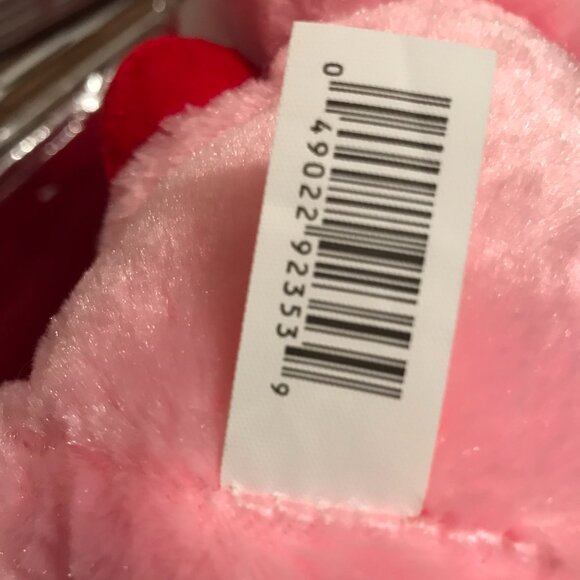 Dan Dees Collector's Choice TM 8 1/2" puppy in a 16 ounce XOXO mug. - Picture 5 of 12